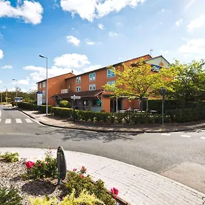 Hotel Kyriad Lyon Sud - Genis Laval