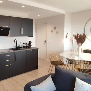 Appartement Arty - Sauna En Option, Parking Box Prive, Balcon